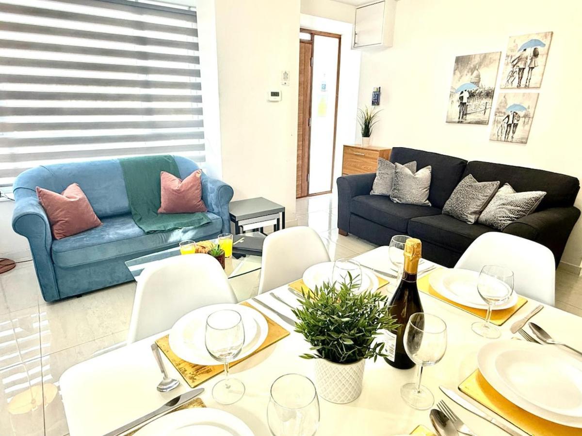 Walnut Luxurious 2-Bedroom With Ensuite - Parking, Netflix, Wifi - Close To Oxford, Bicester & Blenheim Palace Kidlington Kültér fotó